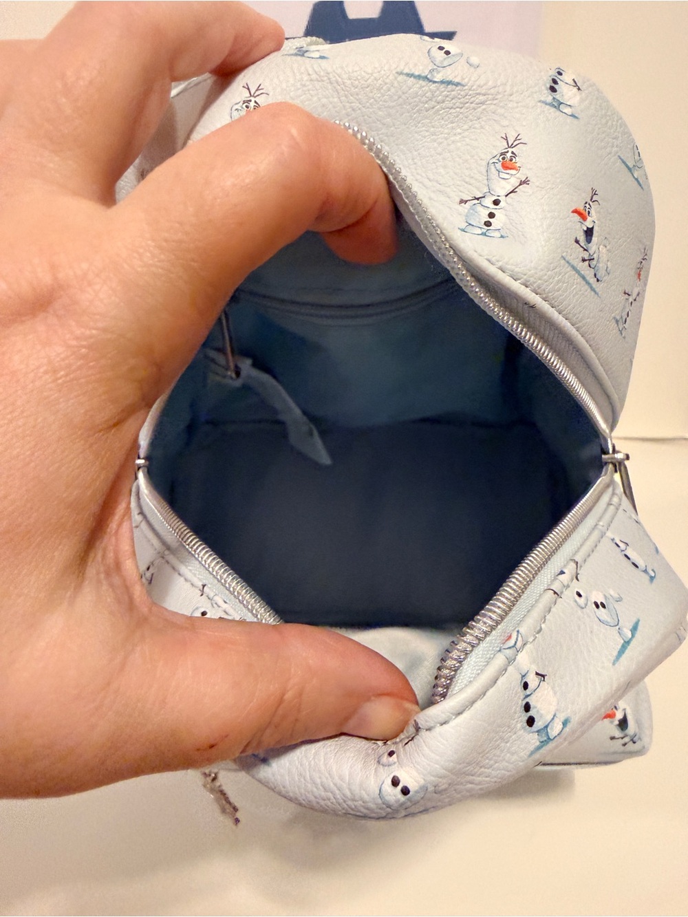Disney Loungefly Frozen Olaf Backpack -Print in Light Blue - Picture 8 of 8
